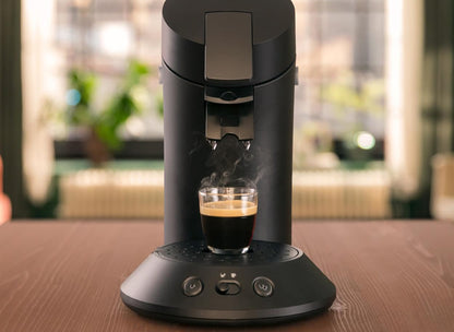 👉 Kaffeepadmaschine mit Kaffeestärkewahl, Coffee-Boost-Technologie, Zwei-Tassen-Funktion, 0,7L Wassertank, Schnelles Aufheizen & Samtige Crema